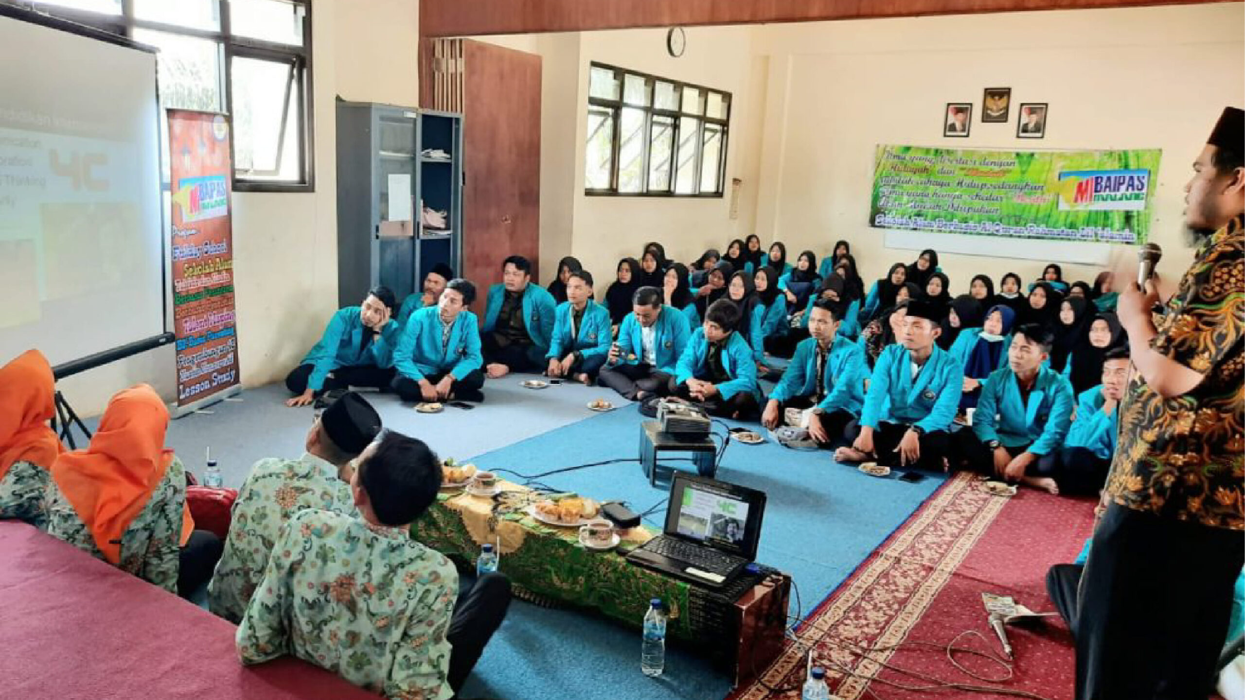 Kunjungan HIMA Prodi PGMI IAI Ngawi ke MI Alam Baipas Malang: Menggali Inovasi Pendidikan Berbasis Al-Qur’an