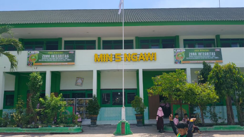 MoU IAI Ngawi dengan MIN 5 Ngawi